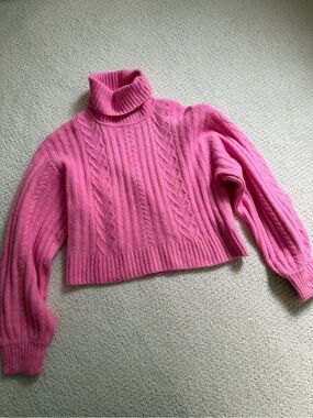 H&M Pink Cable-Knit Cropped Turtleneck Sweater